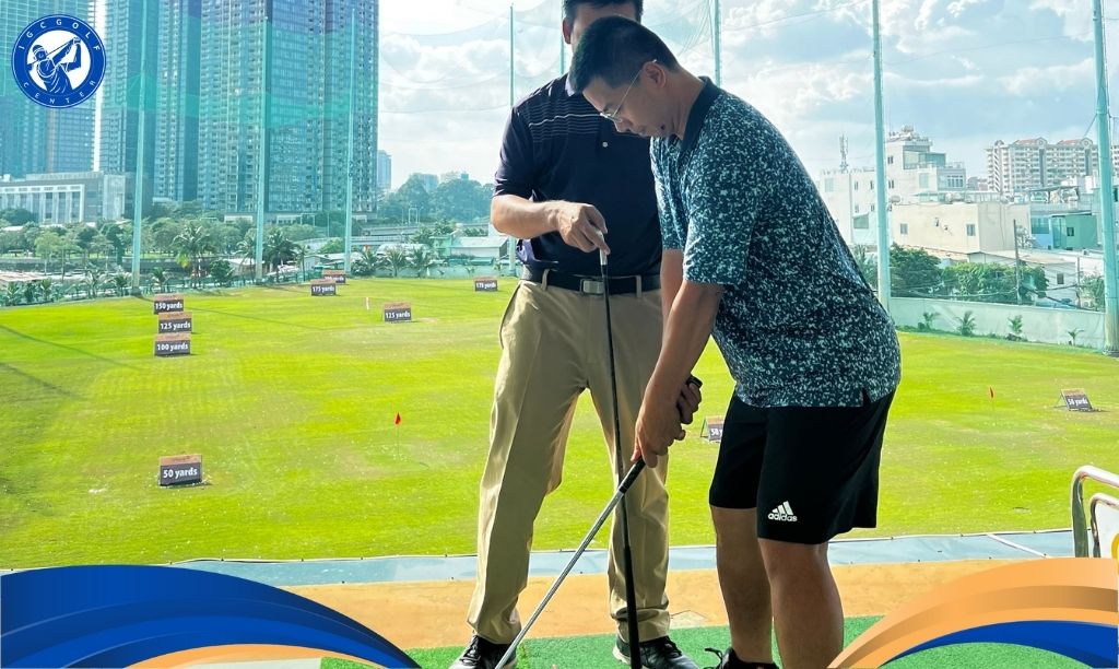 Học đánh golf ở Hồ Chí Minh với phòng tập golf 3D TP HCM