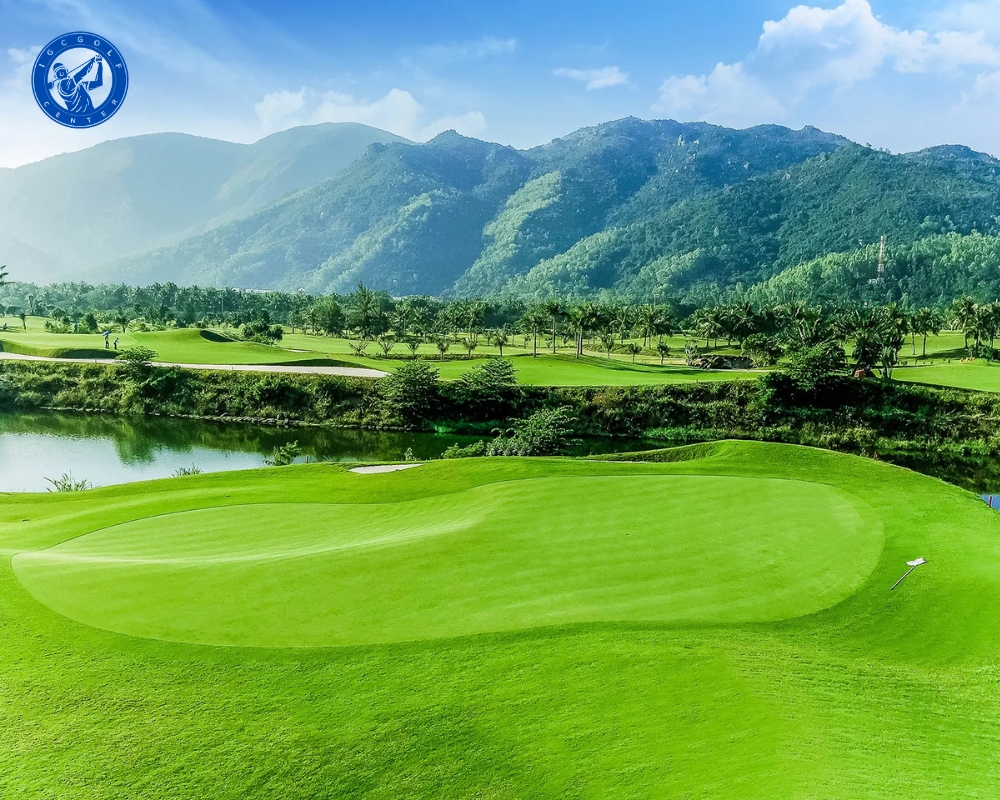 Học đánh Golf ở Khánh Hòa với sân Diamond Bay