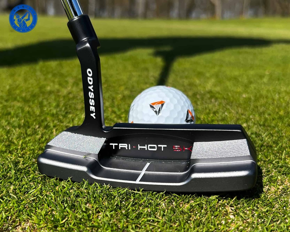 Odyssey Tri-Hot 5K Putter có khối lượng vonframe cực lớn